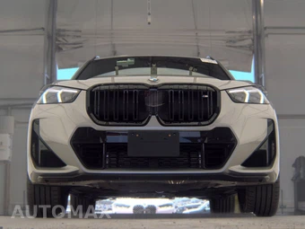 2026 BMW X1 M35i - miniatura 3