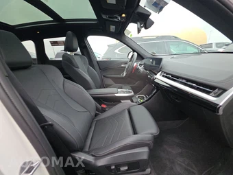 2026 BMW X1 M35i - miniatura 14