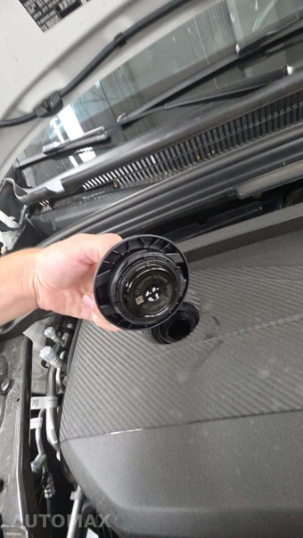 2026 BMW X1 M35i - miniatura 24