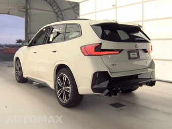 2026 BMW X1 M35i - miniatura 8