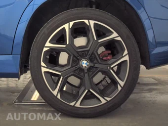 2026 BMW X1 M35i - miniatura 12