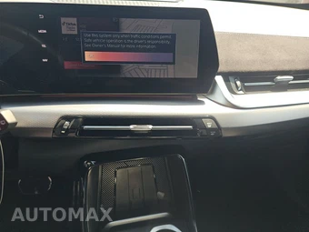 2026 BMW X1 M35i - miniatura 17