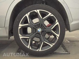2026 BMW X1 M35i - miniatura 12