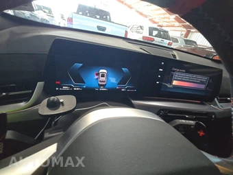 2026 BMW X1 M35i - miniatura 18