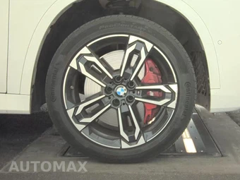2026 BMW X1 M35i – miniatura 10