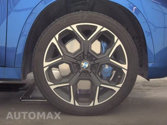 2026 BMW X1 M35i – miniatura 10