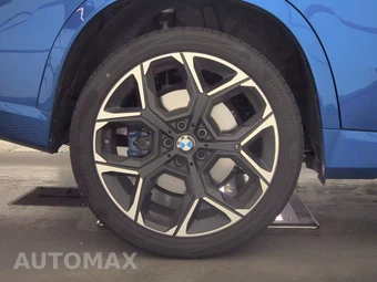 2026 BMW X1 M35i – miniatura 11