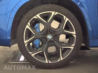2026 BMW X1 M35i – miniatura 9