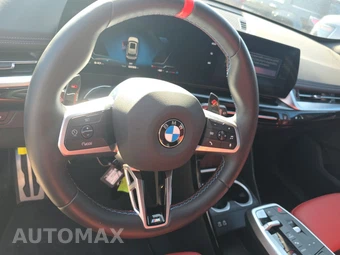 2026 BMW X1 M35i - miniatura 10