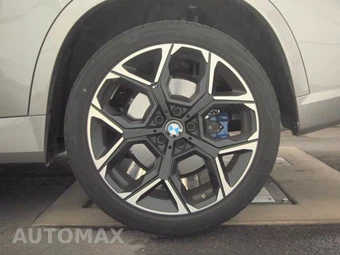 2026 BMW X1 M35i - miniatura 12