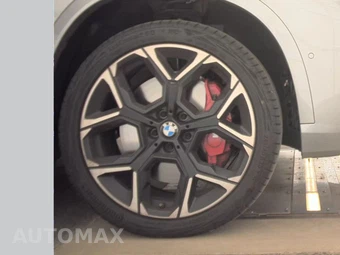 2026 BMW X1 M35i – miniatura 10