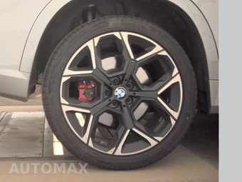 2026 BMW X1 M35i – miniatura 11