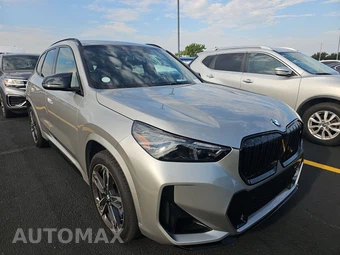 2026 BMW X1 M35i - miniatura 3