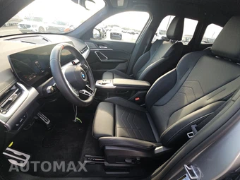 2026 BMW X1 M35i - miniatura 7