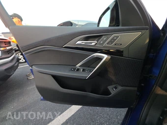 2026 BMW X1 M35i - miniatura 15