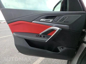 2026 BMW X1 M35i - miniatura 15