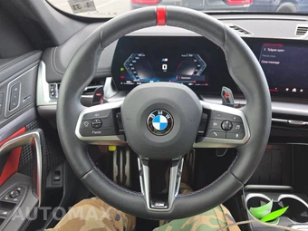 2026 BMW X1 M35i - miniatura 16