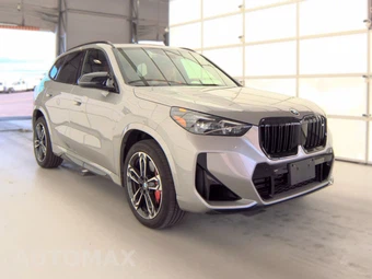 2026 BMW X1 M35i - miniatura 4