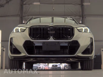 2026 BMW X1 M35i - miniatura 3