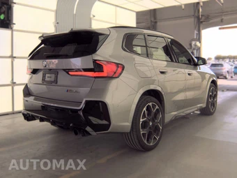2026 BMW X1 M35i - miniatura 5