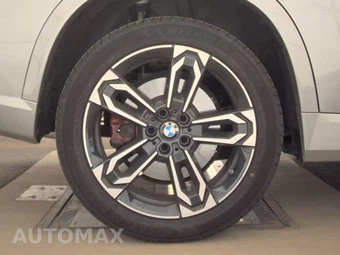 2026 BMW X1 M35i – miniatura 11