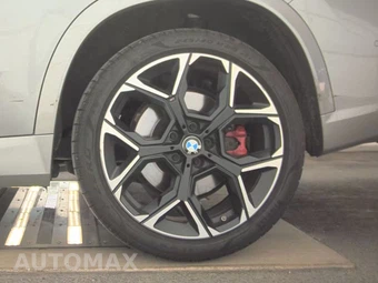 2026 BMW X1 M35i - miniatura 12