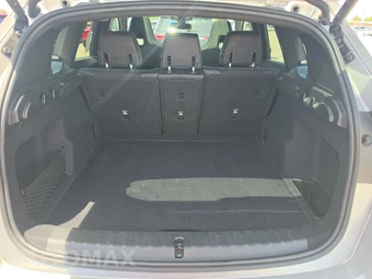 2026 BMW X1 M35i - miniatura 23