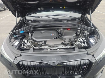 2026 BMW X1 M35i - miniatura 16