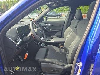 2026 BMW X1 M35i - miniatura 13
