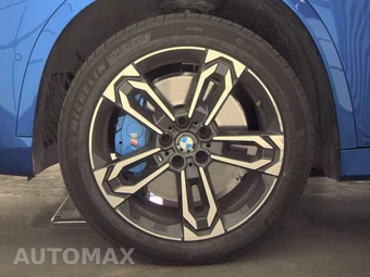 2026 BMW X1 M35i - miniatura 9