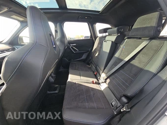 2026 BMW X1 M35i - miniatura 19