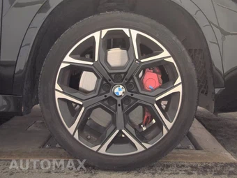 2026 BMW X1 M35i - miniatura 10