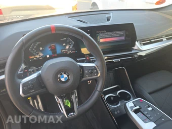 2026 BMW X1 M35i - miniatura 11