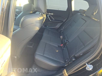 2026 BMW X1 M35i - miniatura 13
