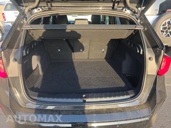 2026 BMW X1 M35i - miniatura 17