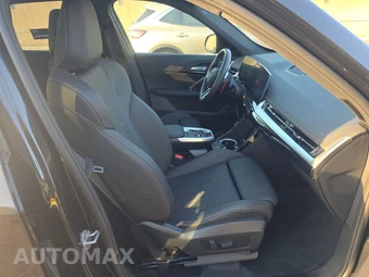 2026 BMW X1 M35i - miniatura 8