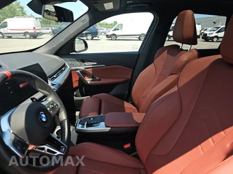 2026 BMW X1 M35i – miniatura 12
