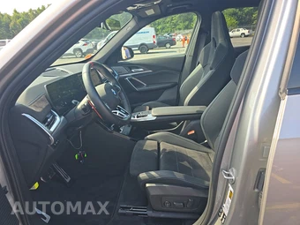 2026 BMW X1 M35i - miniatura 13