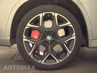 2026 BMW X1 M35i - miniatura 9