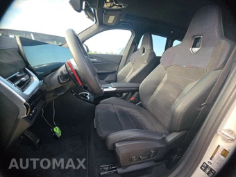 2026 BMW X1 M35i - miniatura 13