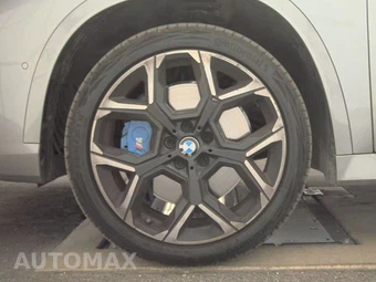 2026 BMW X1 M35i - miniatura 9