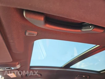 2026 BMW X1 M35i - miniatura 14