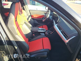 2026 BMW X1 M35i - miniatura 8