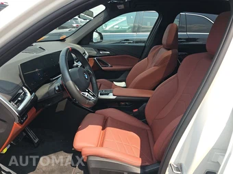 2026 BMW X1 M35i - miniatura 13