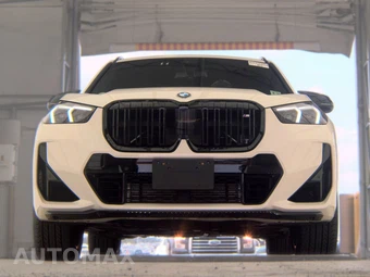 2026 BMW X1 M35i - miniatura 3