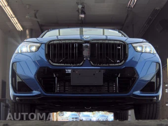 2026 BMW X1 M35i - miniatura 3