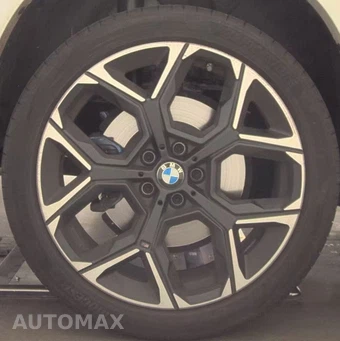 2026 BMW X1 M35i - miniatura 26