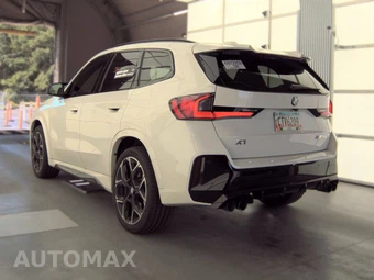 2026 BMW X1 M35i - miniatura 8