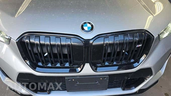 2026 BMW X1 M35i - miniatura 20