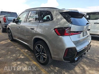 2026 BMW X1 M35i - miniatura 6
